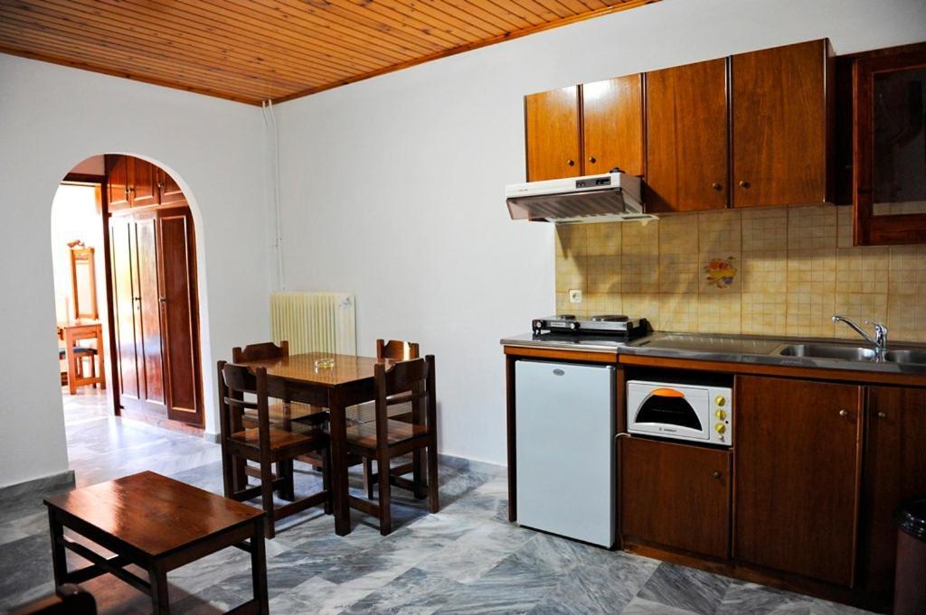 Ilena Hotel Acharavi  Phòng bức ảnh